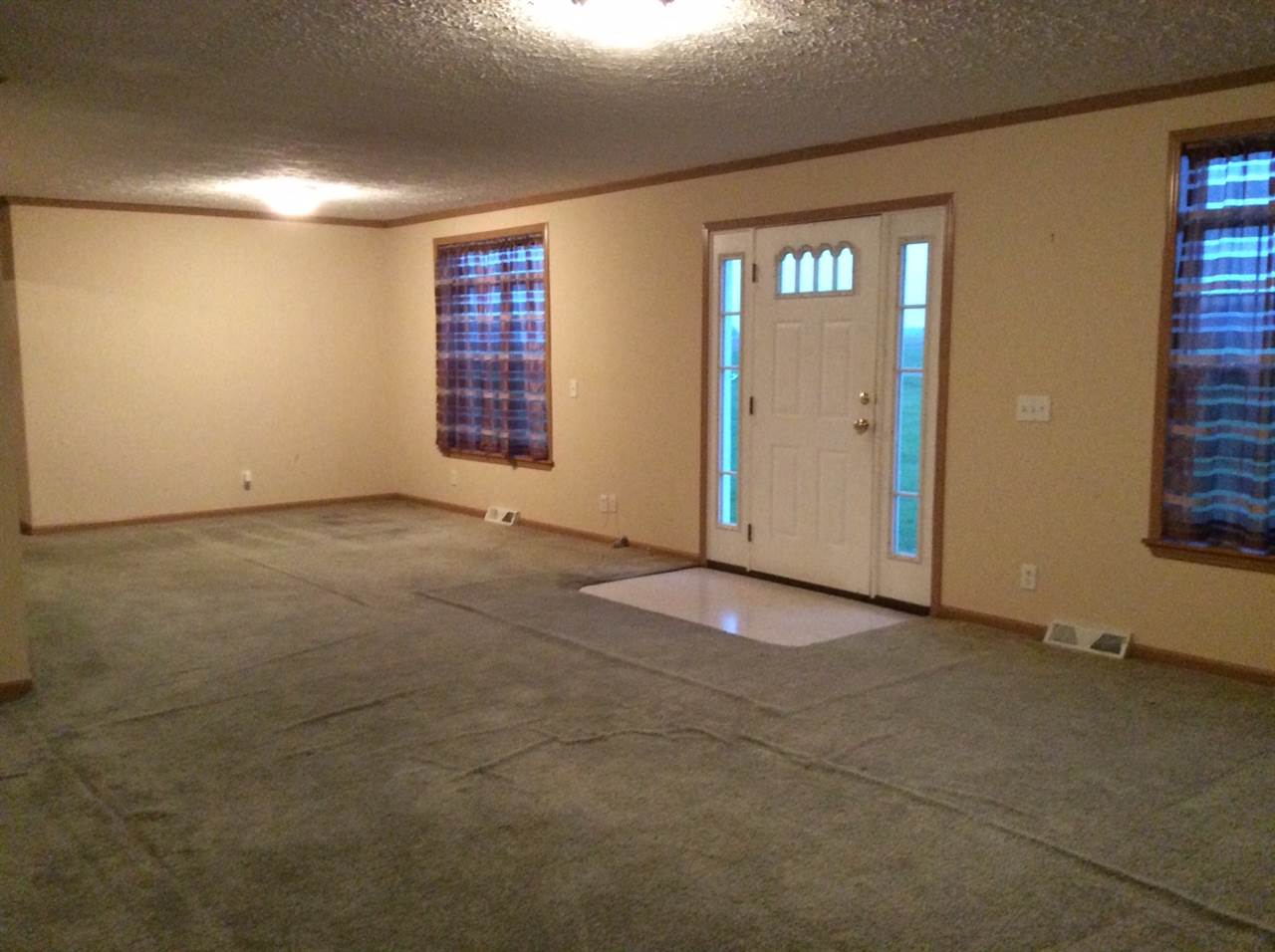 15024 Witte Road Hoagland, IN 46745 - Photo 3 of 17