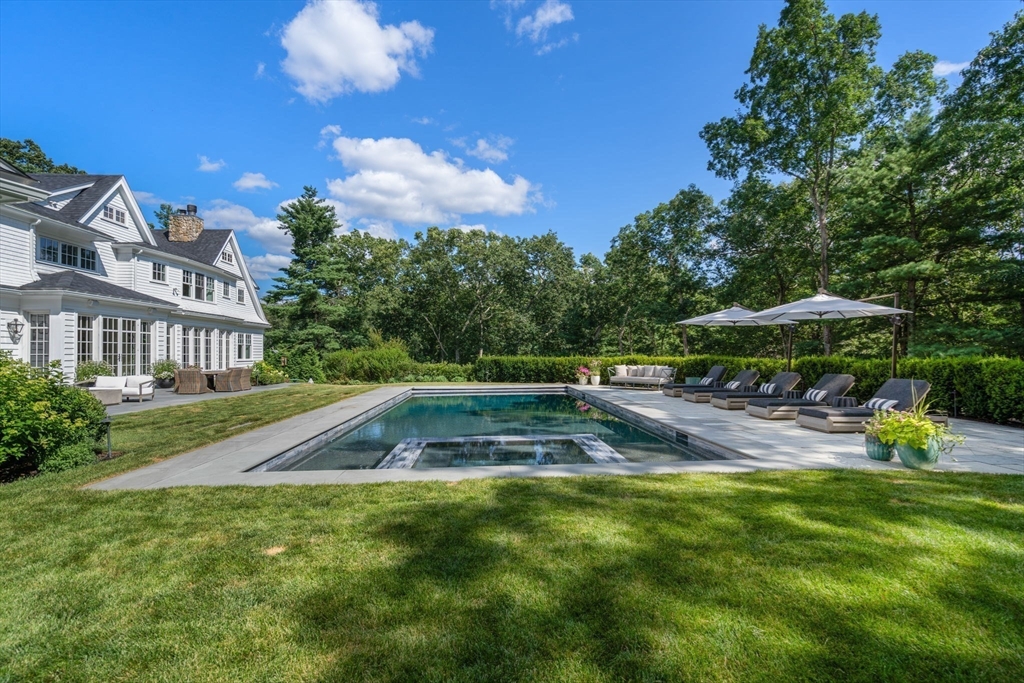 4 Wilson Way Dover, MA 02030 - Photo 31 of 38