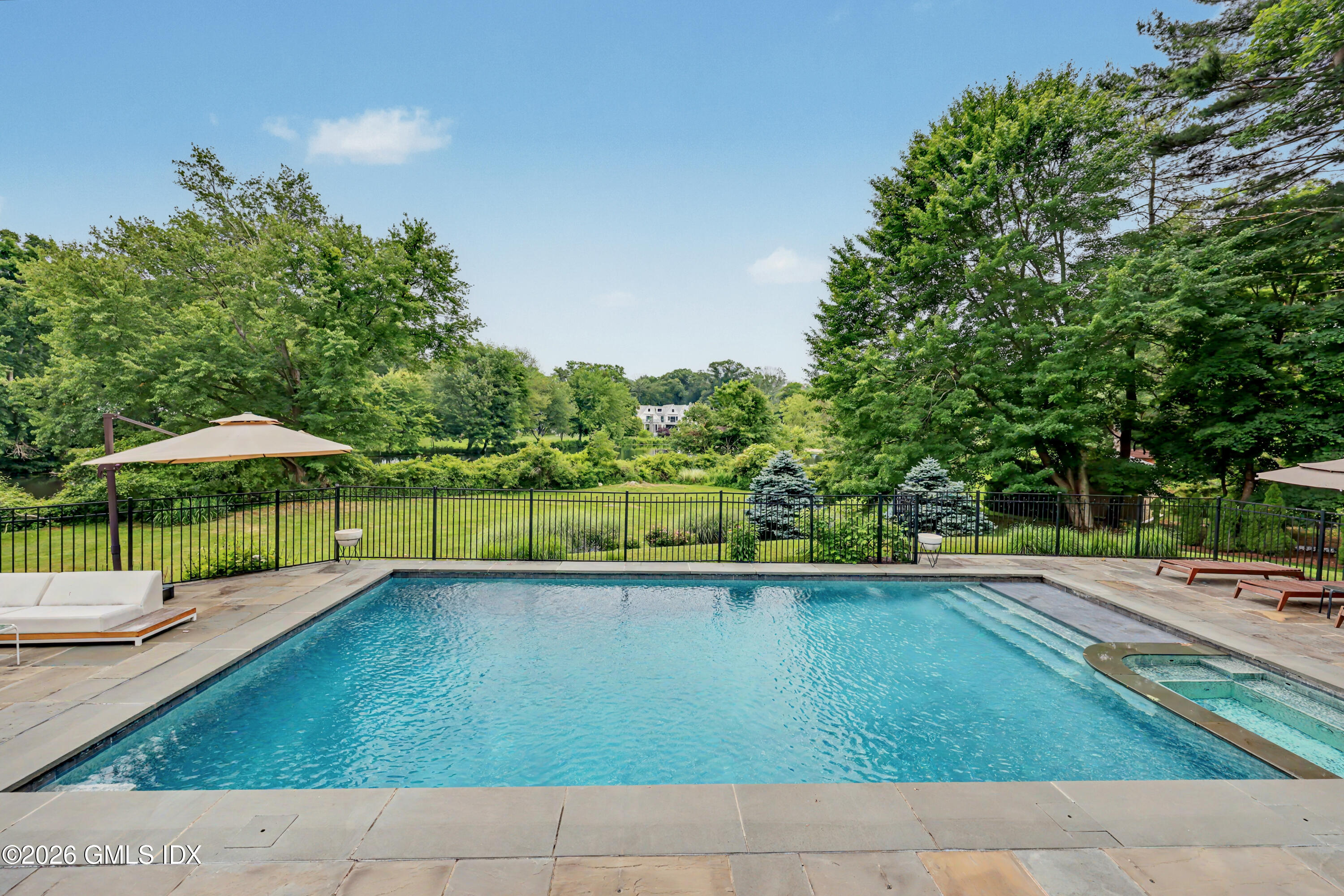 25 Beechcroft Road Greenwich, CT 06830 - Photo 13 of 22 Pool