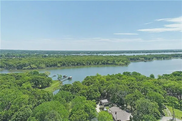 $249,900 | 552 Oak Leaf Trail, East Tawakoni, TX 75472