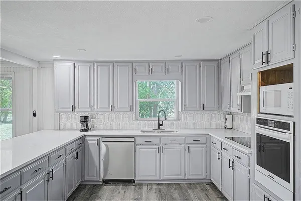 $249,900 | 552 Oak Leaf Trail, East Tawakoni, TX 75472