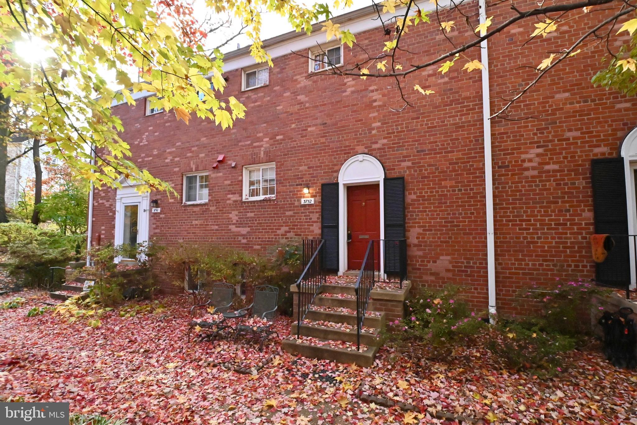 3752 Gunston Road Alexandria, VA 22302 - Photo 1 of 19 Gallery Image 1