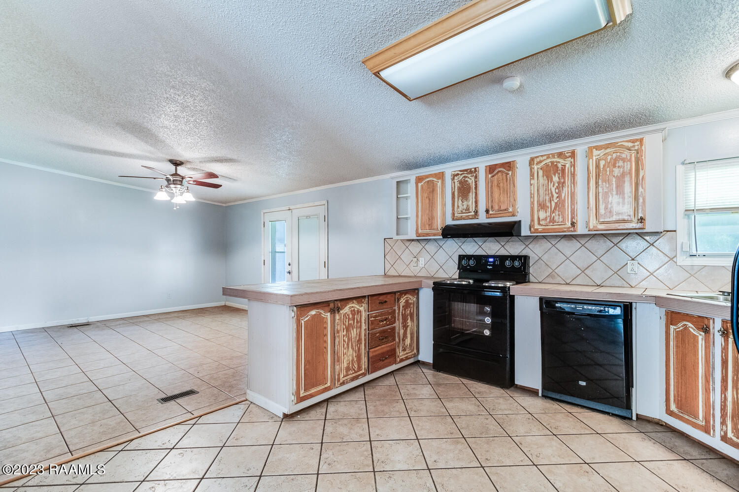 280 Faul Road Lafayette, LA 70507 - Photo 10 of 23 280 Faul Rd-6