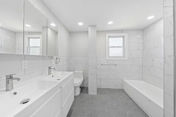$449,000 | 576 Walnut Street, Elizabeth, NJ 07201