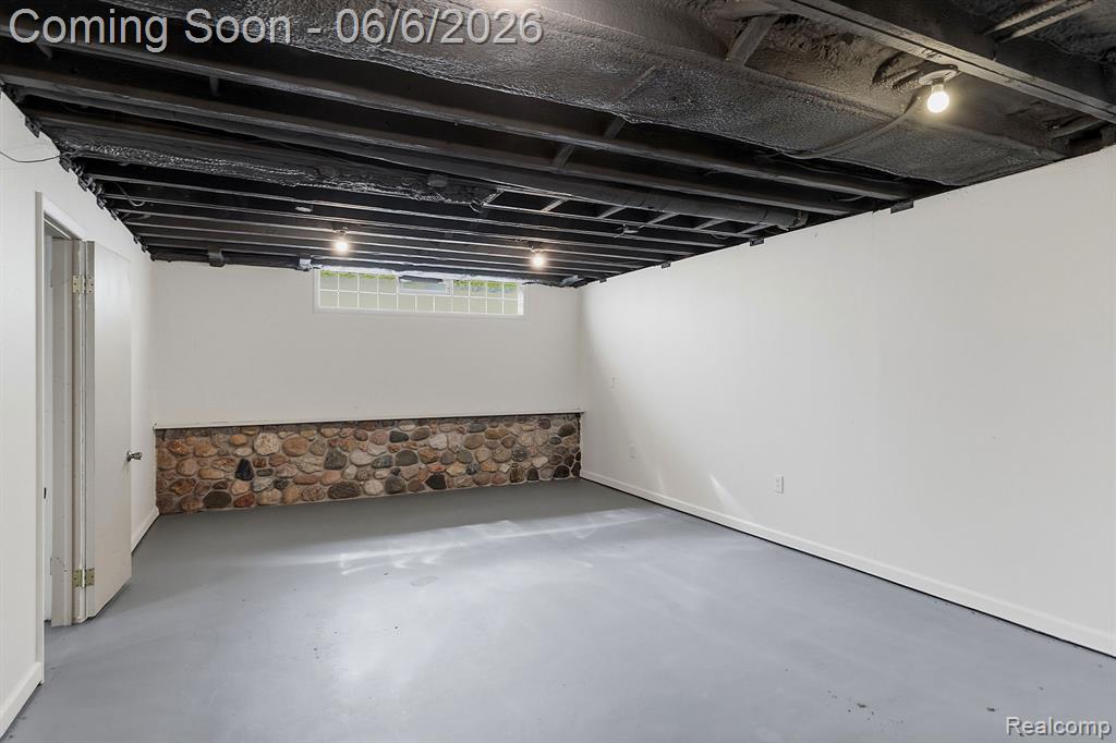 8710 32 Mile Road Washington, MI 48095 - Photo 40 of 60