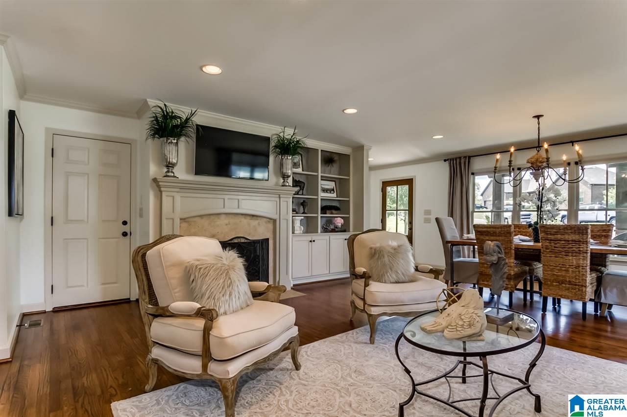 4401 Dolly Ridge Circle Birmingham, AL 35243 - Photo 11 of 48