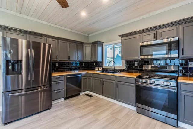 $195,000 | 15 South Vernon Street, Princeton, IL 61356