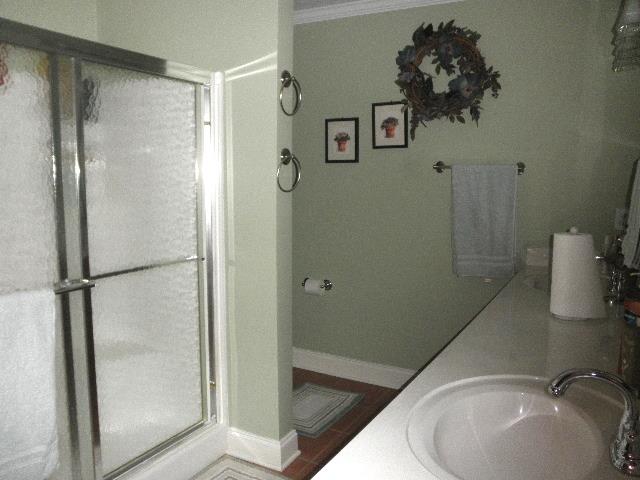 31 Lacy Road Fayetteville, TN 37334 - Photo 11 of 20 Shower located in master bath