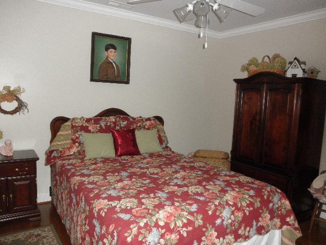 31 Lacy Road Fayetteville, TN 37334 - Photo 12 of 20 Bedroom 2