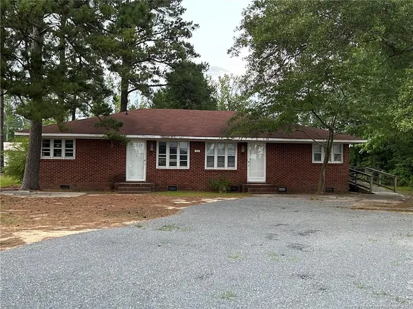$750 | 405 Chavis Street, Unit 8, Pembroke, NC 28372