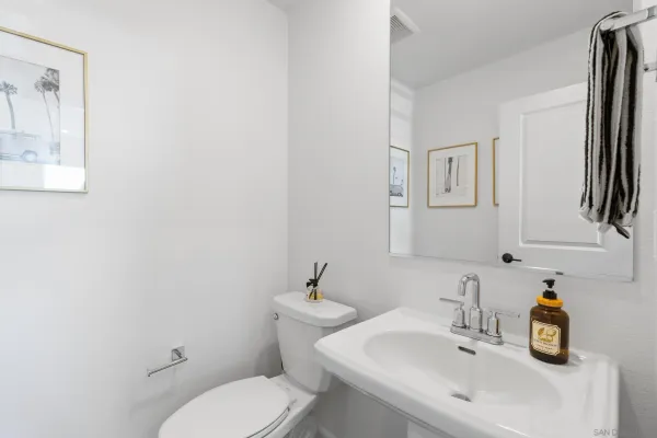 $939,000 | 12092 Riley Lane, San Diego, CA 92128