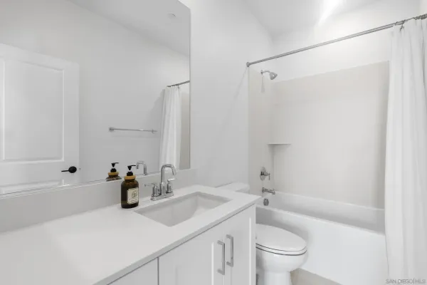 $939,000 | 12092 Riley Lane, San Diego, CA 92128