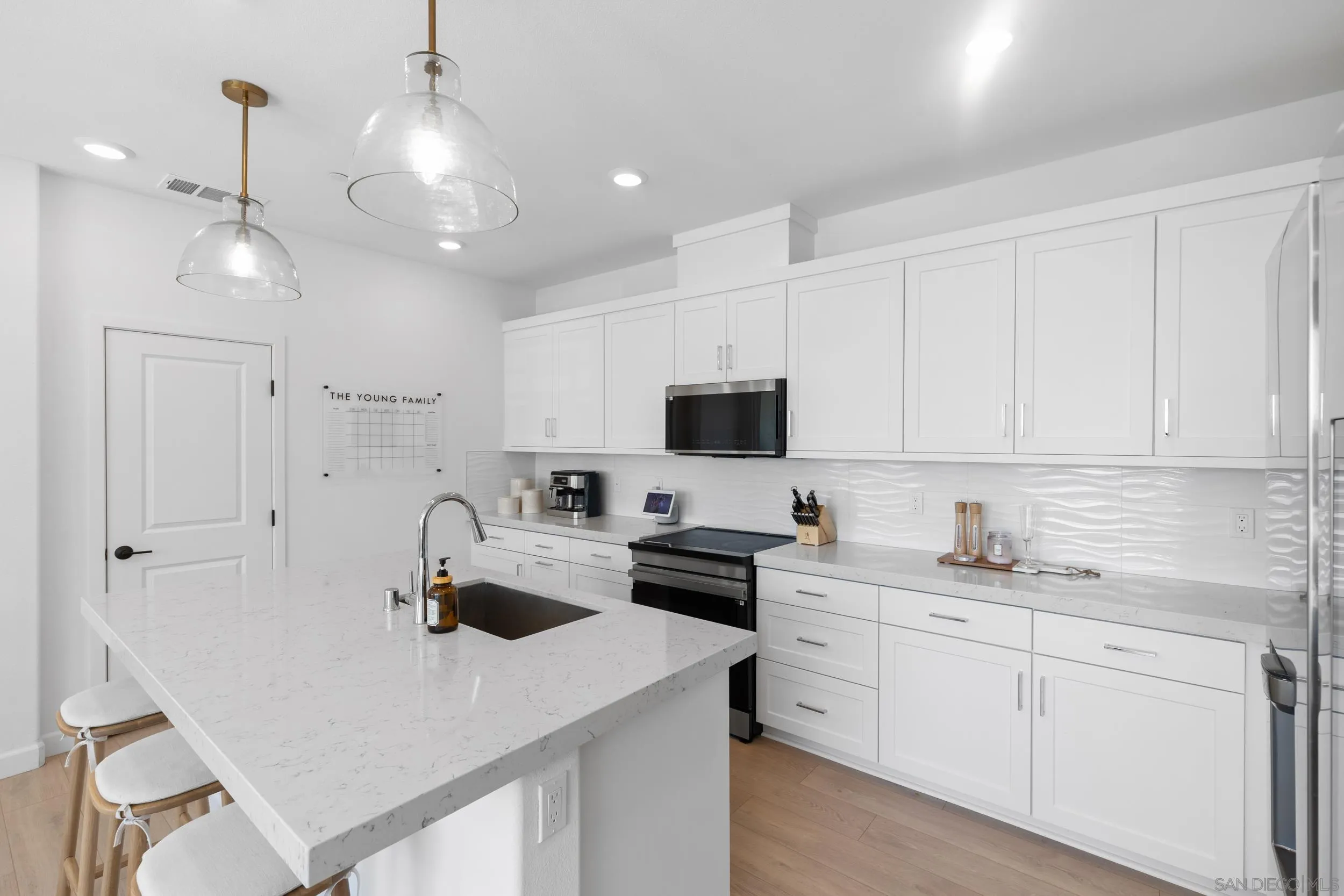 12092 Riley Lane San Diego, CA 92128 - Photo 4 of 26