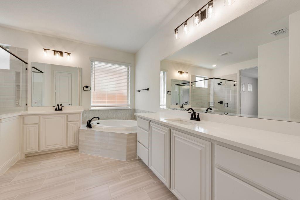 809 Turnbull Avenue Justin, TX 76247 - Photo 16 of 22