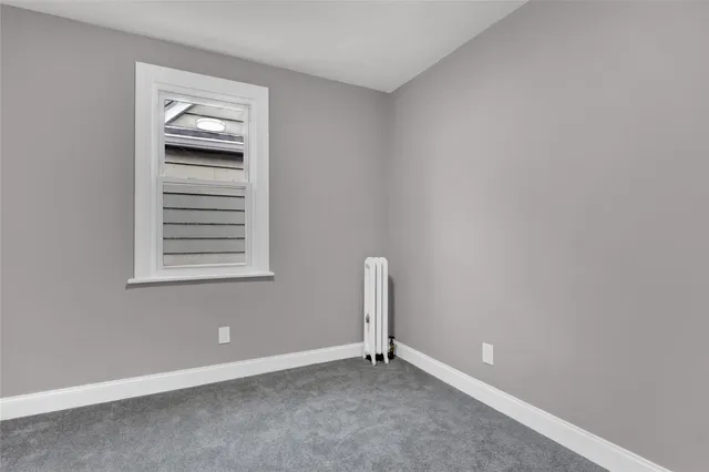 $860,000 | 62-22 80th Road | Glendale