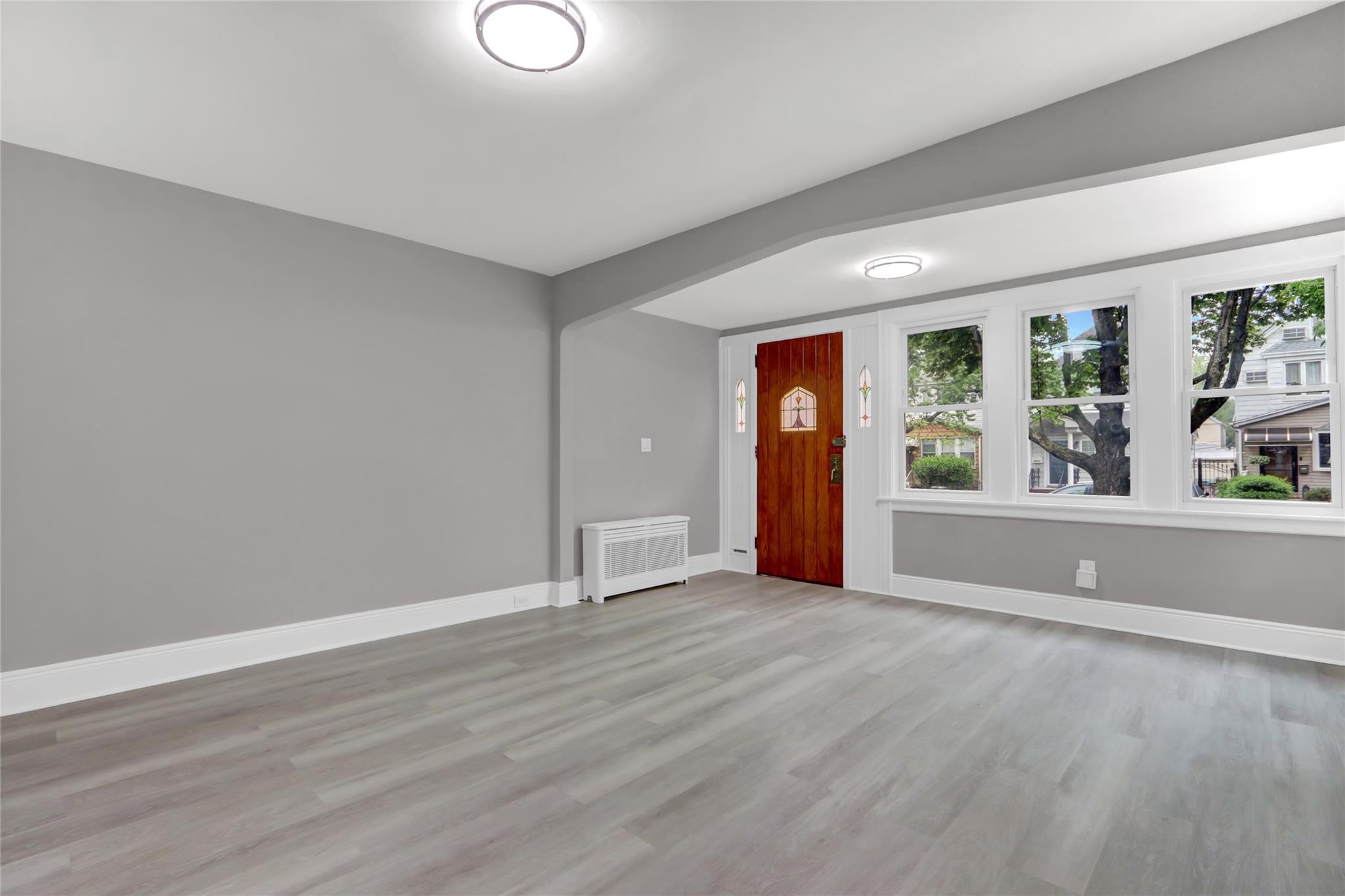 62-22 80th Road Queens, NY 11385 - Photo 5 of 22