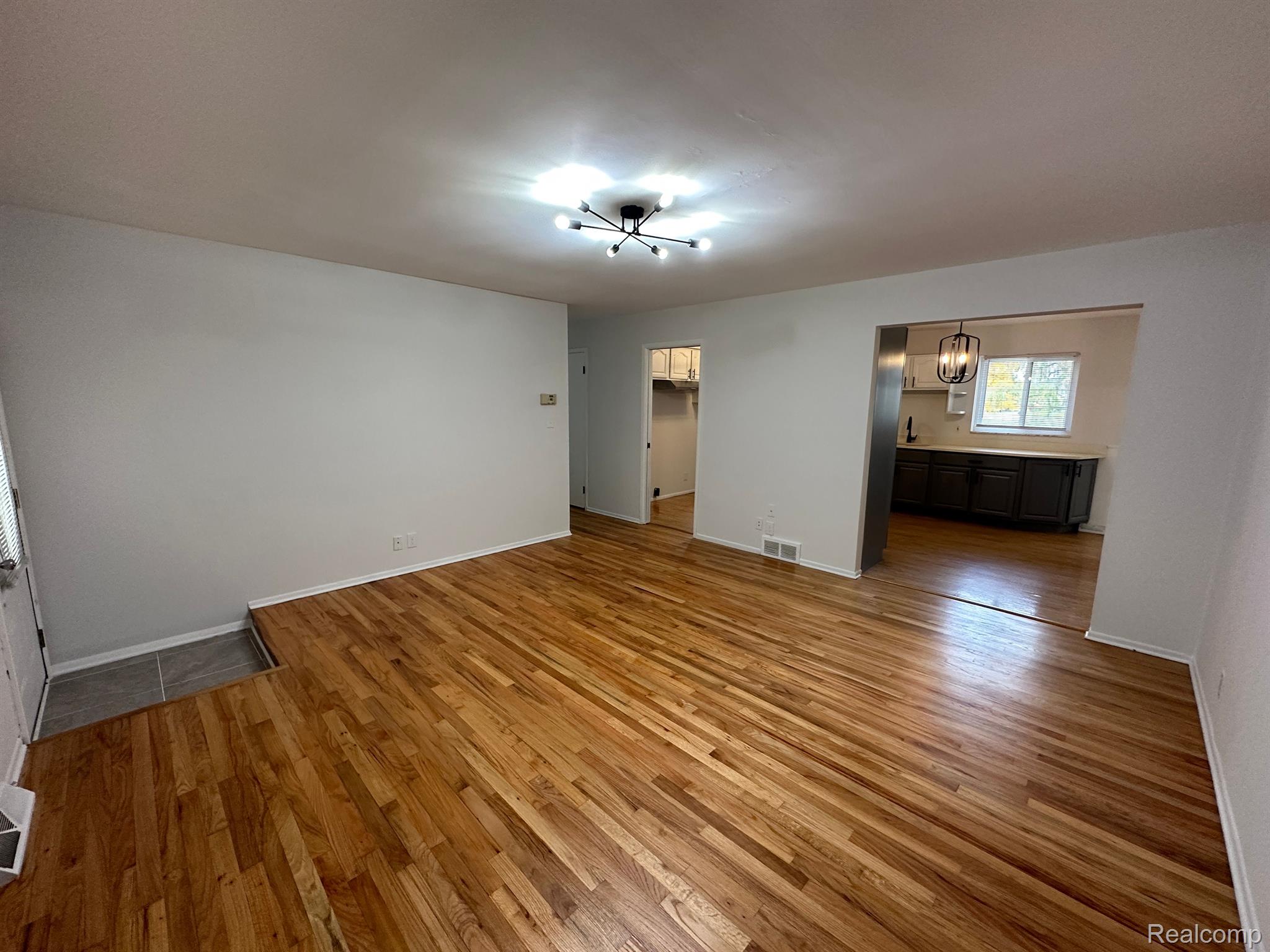 62302 Chubb Road Ray, MI 48096 - Photo 4 of 42 Gallery Image 4
