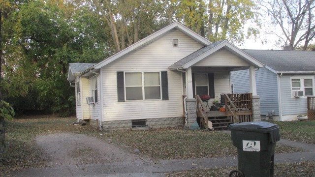 775 South Sycamore Street Decatur, IL 62522 - Photo 4 of 5