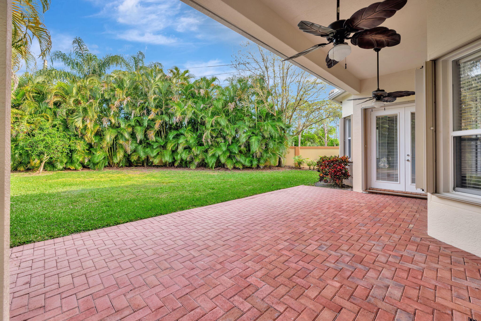 1476 Southeast Legacy Cove Circle Stuart, FL 34997 - Photo 41 of 43 Covered Patio