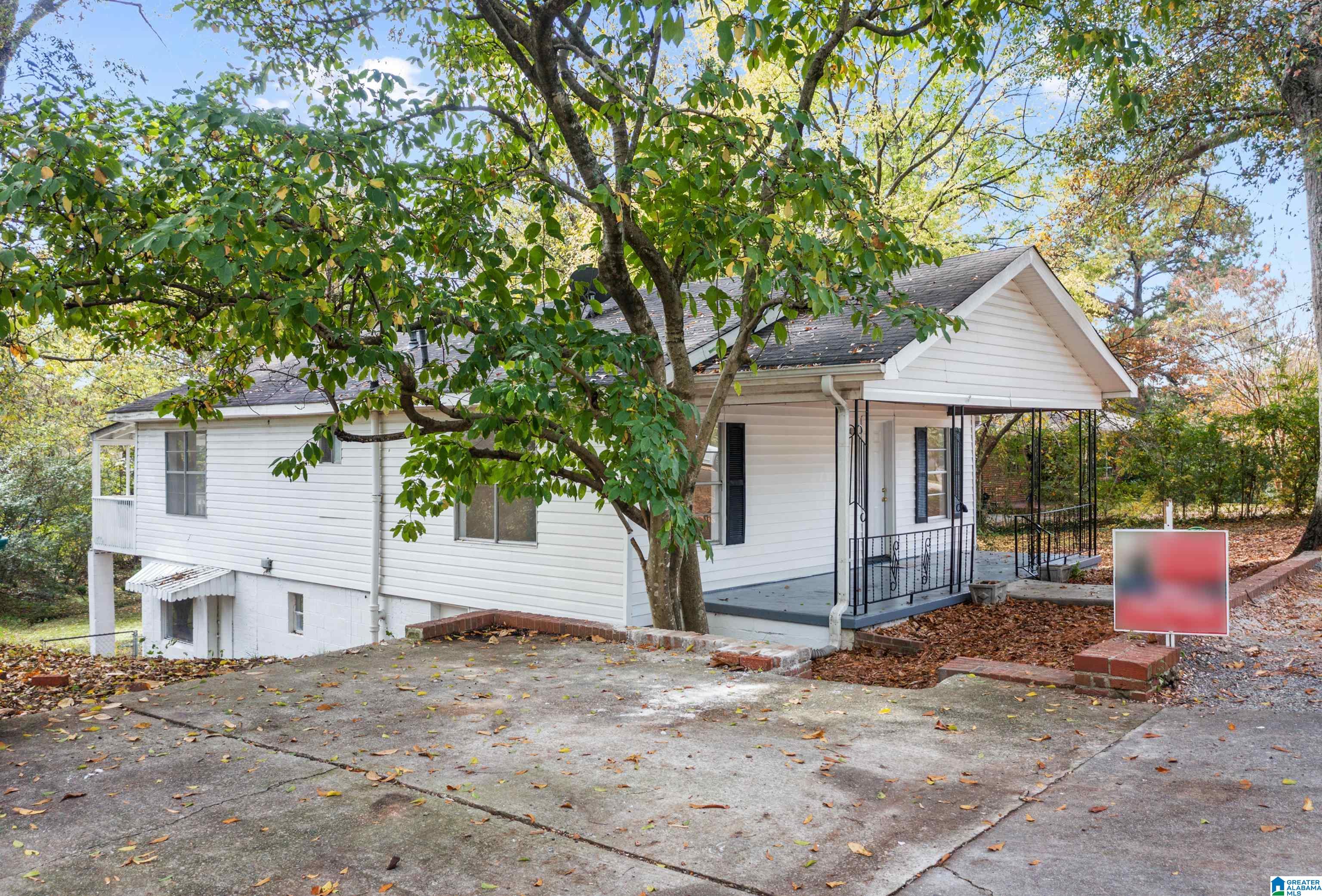 313 10th Street Pleasant Grove, AL 35127 - Photo 3 of 32