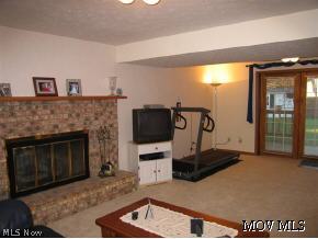 41 Walnut Grove Washington, WV 26181 - Photo 5 of 9