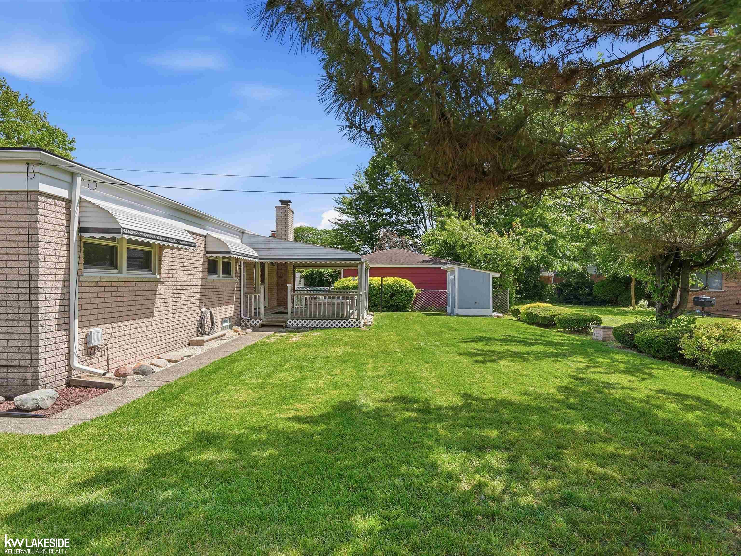 34265 Greentrees Road Sterling Heights, MI 48312 - Photo 33 of 41
