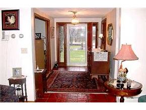 135 Winnicutt Road Stratham, NH 03885 - Photo 8 of 9