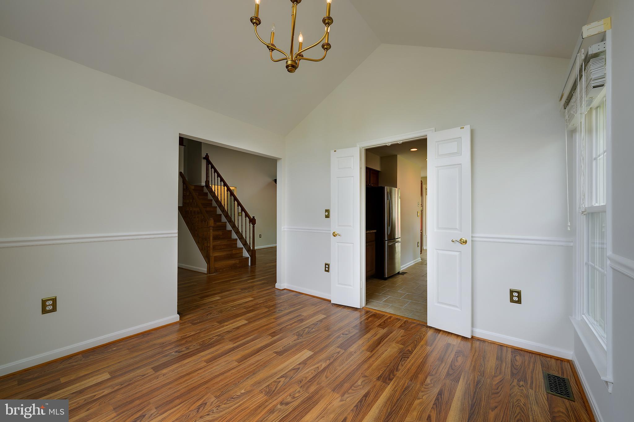14224 Greenview Drive Laurel, MD 20708 - Photo 6 of 29 Dinning room off the kitchen