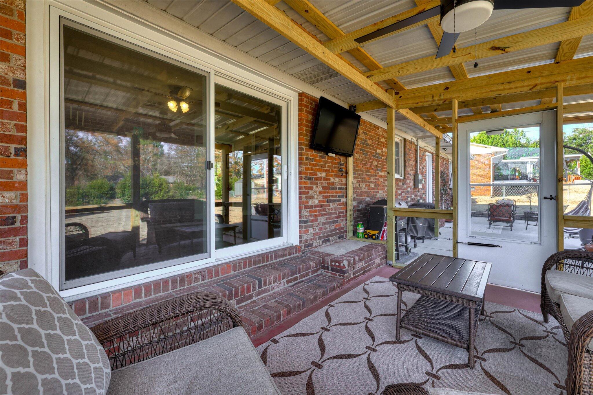 112 Crestview Drive North Augusta, SC 29841 - Photo 4 of 41 40-140