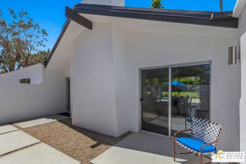 $1,095,000 | 541 North Cantera Circle, Palm Springs, CA 92262