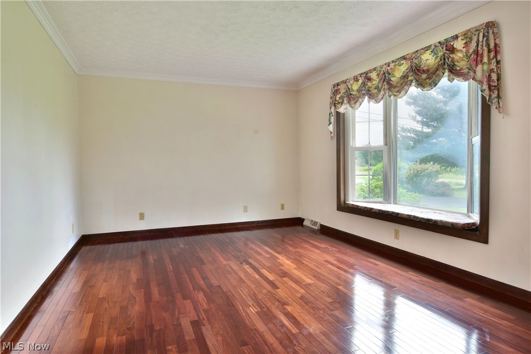 7764 Wilson Sharpsville Road Burghill, OH 44404 - Photo 6 of 35 Gallery Image 6