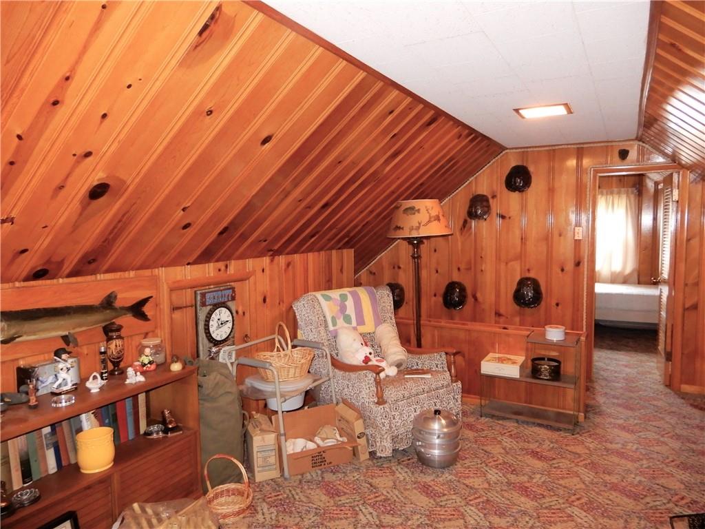 3136 McRoberts Road Pittsburgh, PA 15234 - Photo 13 of 17 Gallery Image 13