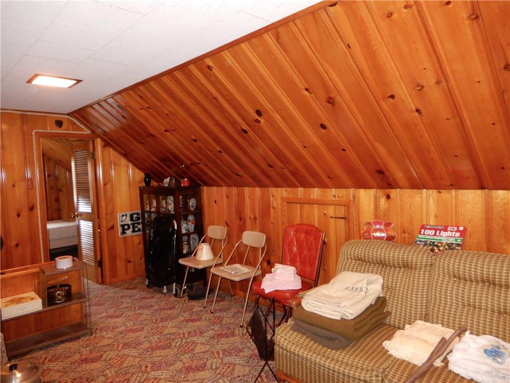 3136 McRoberts Road Pittsburgh, PA 15234 - Photo 14 of 17 Gallery Image 14