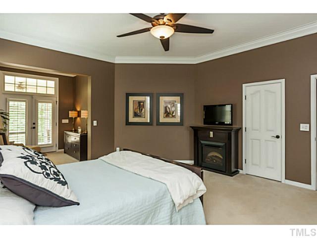 7724 Berry Crest Avenue Raleigh, NC 27617 - Photo 13 of 25 Gallery Image 13