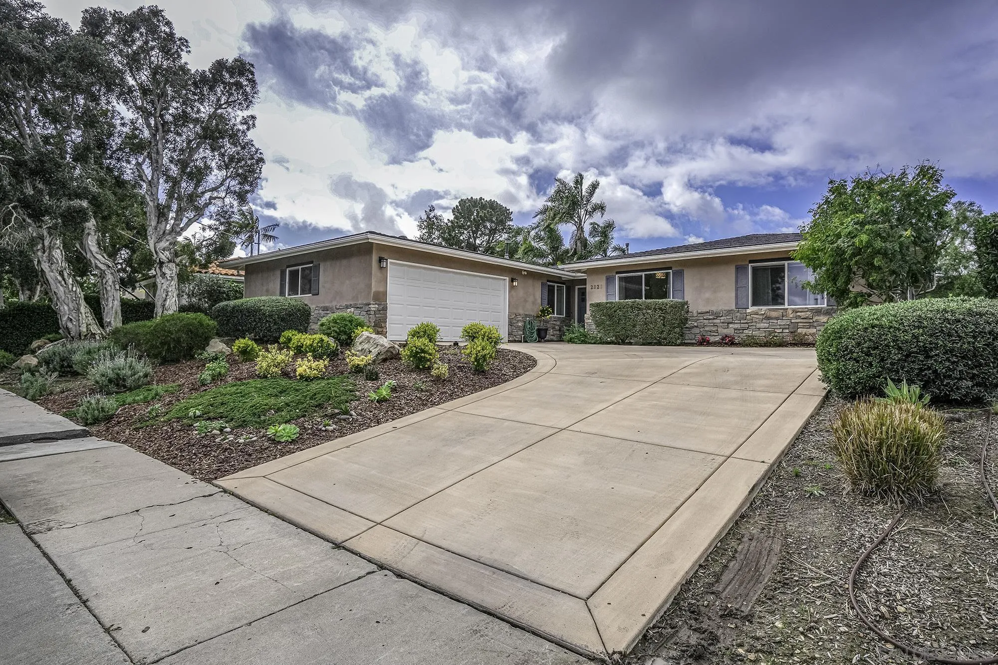 2826 Palomino Circle La Jolla, CA 92037 - Photo 26 of 34 front view of house with a yard