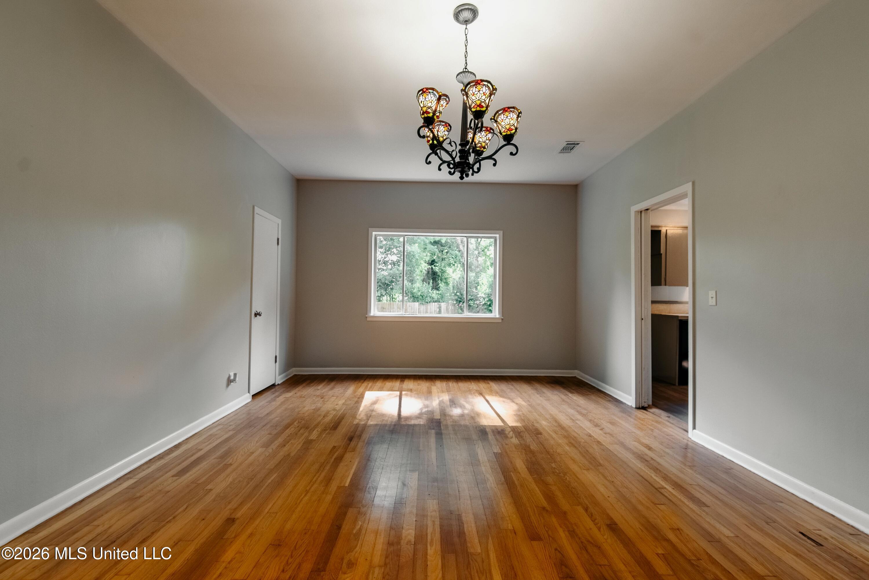 304 Spring Street Taylorsville, MS 39168 - Photo 13 of 39 12 (9)