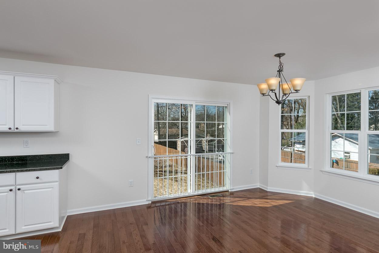 801 Seneca Park Road Baltimore, MD 21220 - Photo 7 of 15 Interior (General)