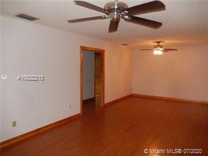 11137 Landsman Street Boca Raton, FL 33428 - Photo 10 of 19