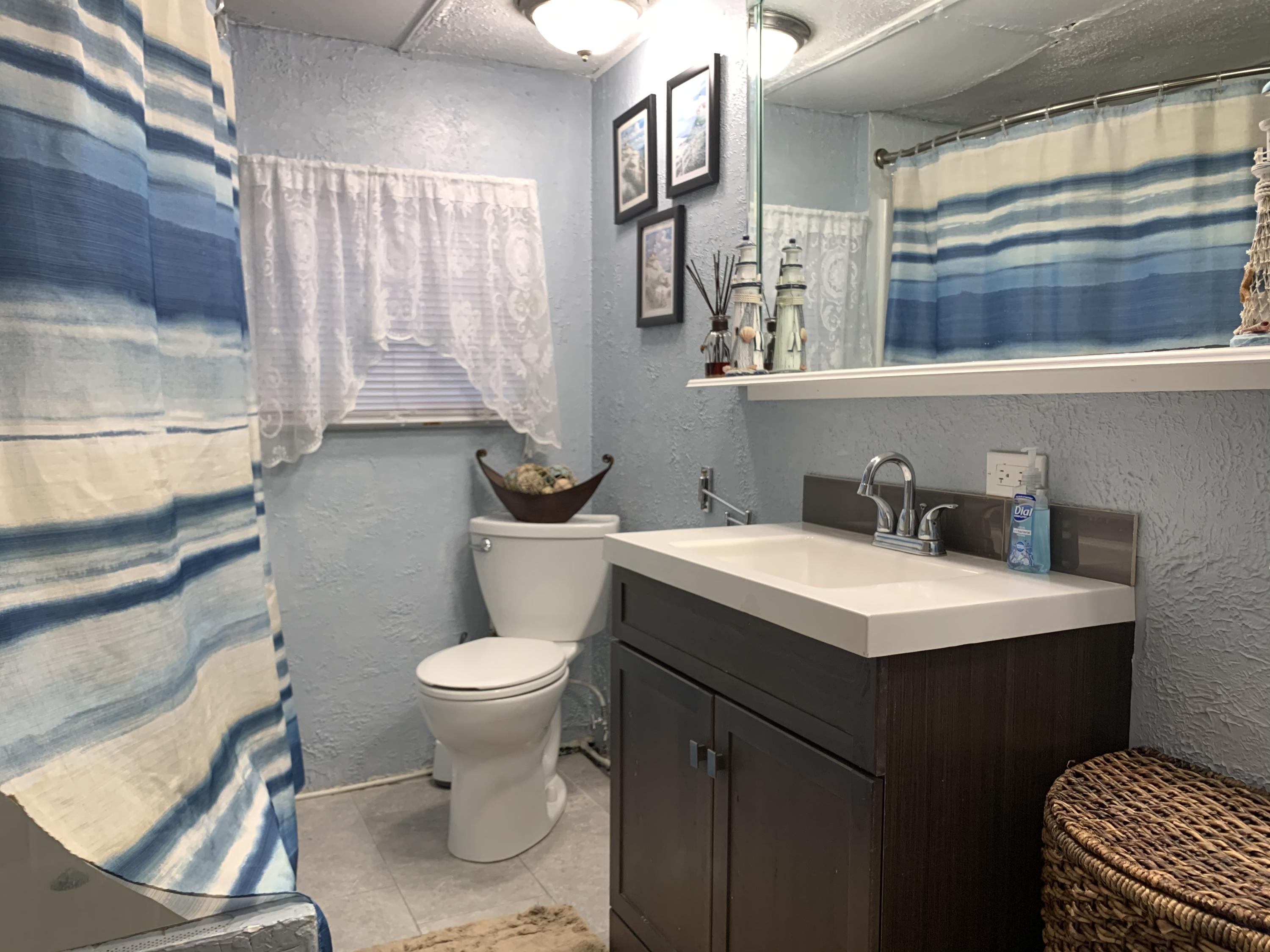230 Lower Matecumbe Road Key Largo, FL 33037 - Photo 2 of 9 51BB6A20-953E-4AB4-8CED-C5D658515C11