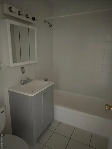 $139,900 | 603 Barclay Manor, Unit 6C, Newburgh, NY 12550