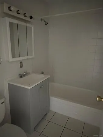 $134,900 | 603 Barclay Manor, Unit 6C, Newburgh, NY 12550