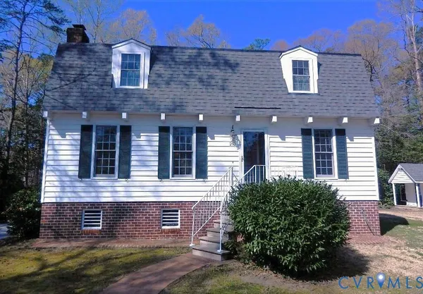 $370,000 | 250 Walnut Road, Kilmarnock, VA 22482