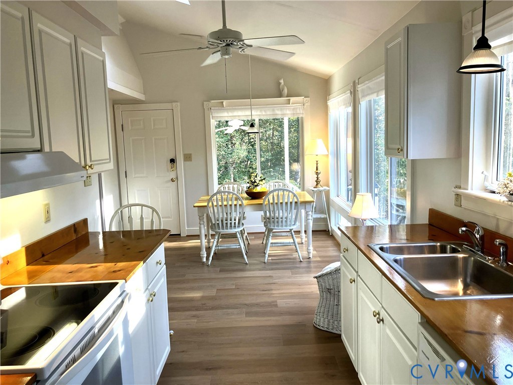 250 Walnut Road Kilmarnock, VA 22482 - Photo 16 of 31