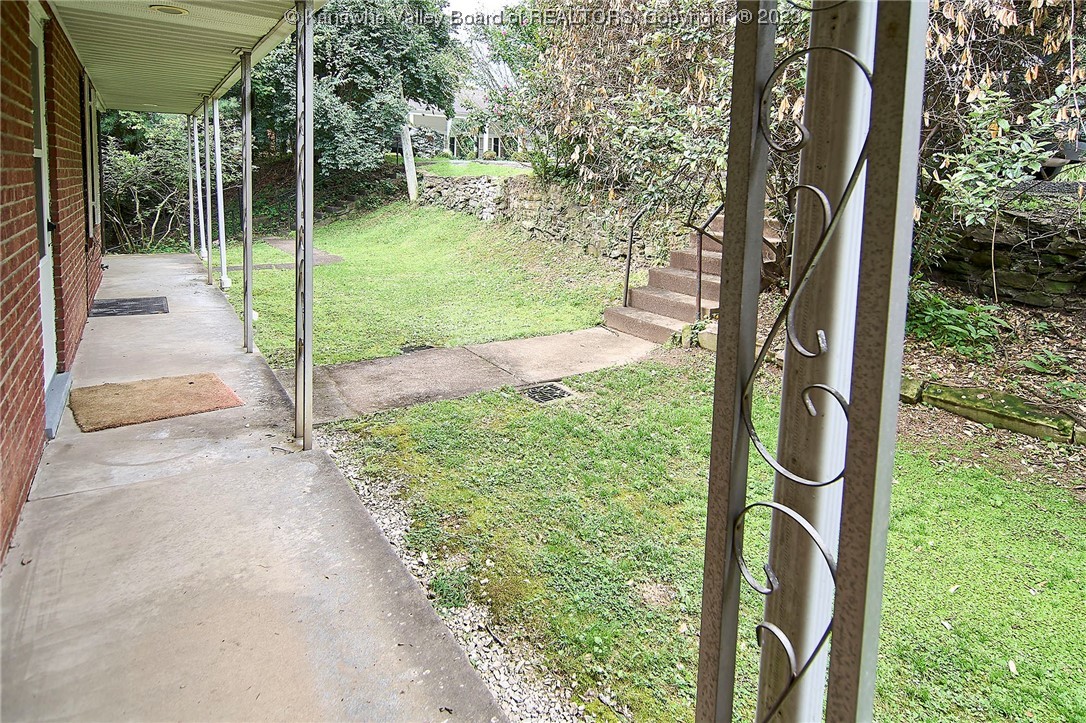517 Linden Road Charleston, WV 25314 - Photo 38 of 45 porch
