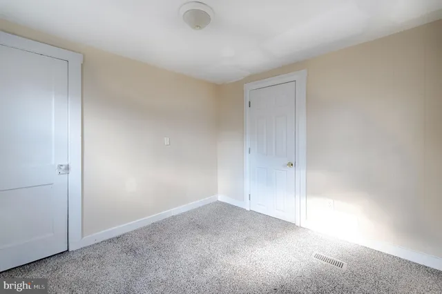 a view of empty room