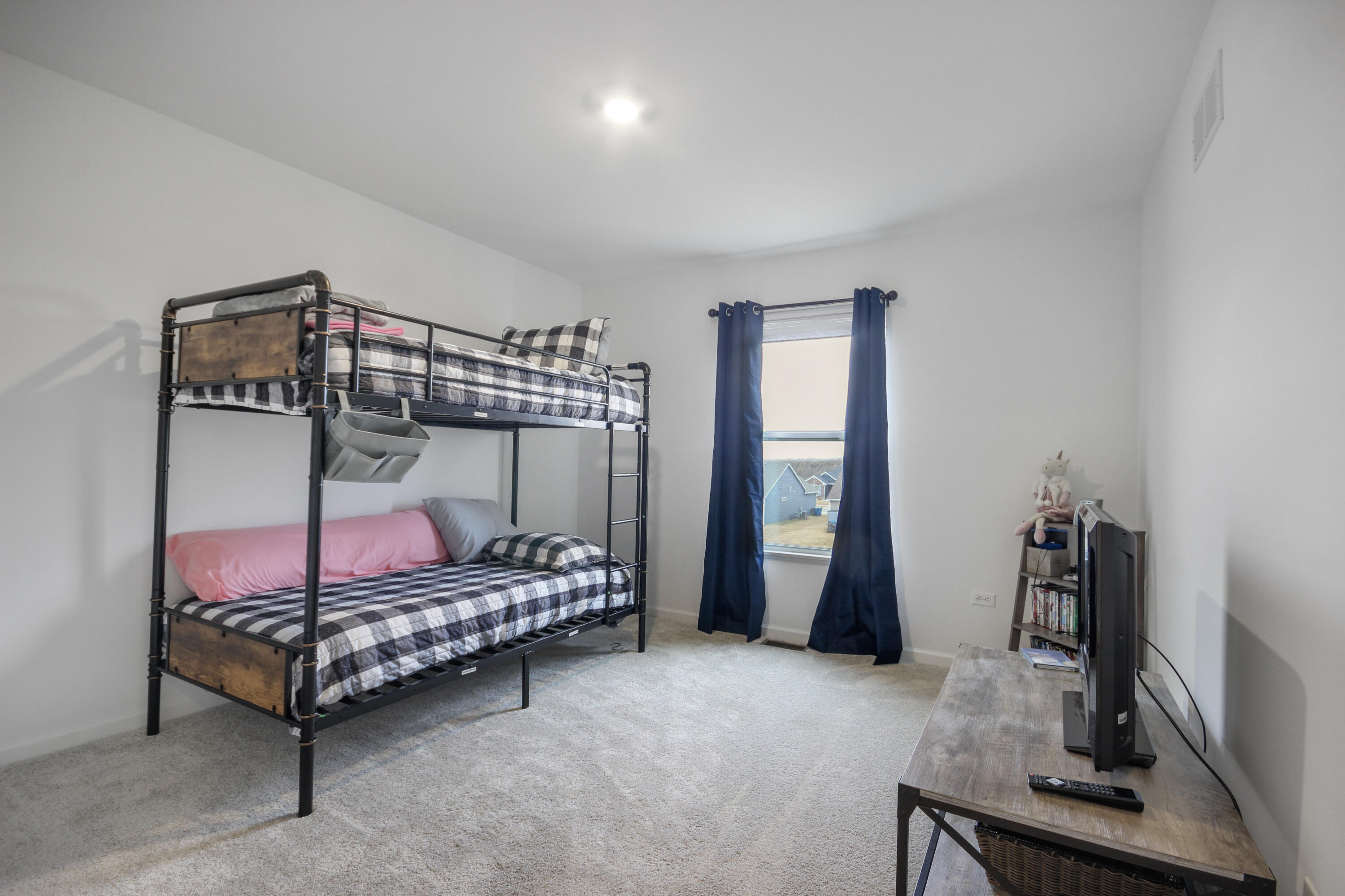 8528 Redmond Street Lowell, IN 46356 - Photo 17 of 25 3000x2000