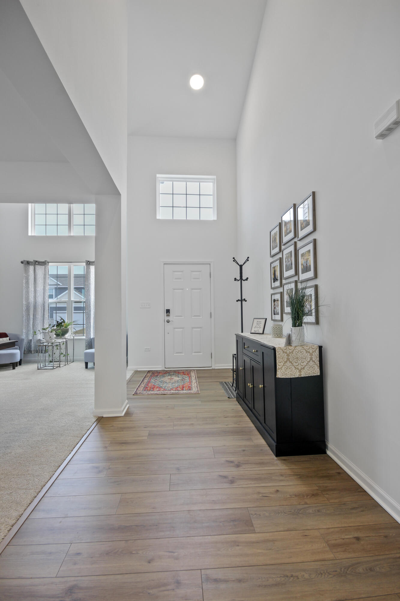 8528 Redmond Street Lowell, IN 46356 - Photo 2 of 25 1333x2000