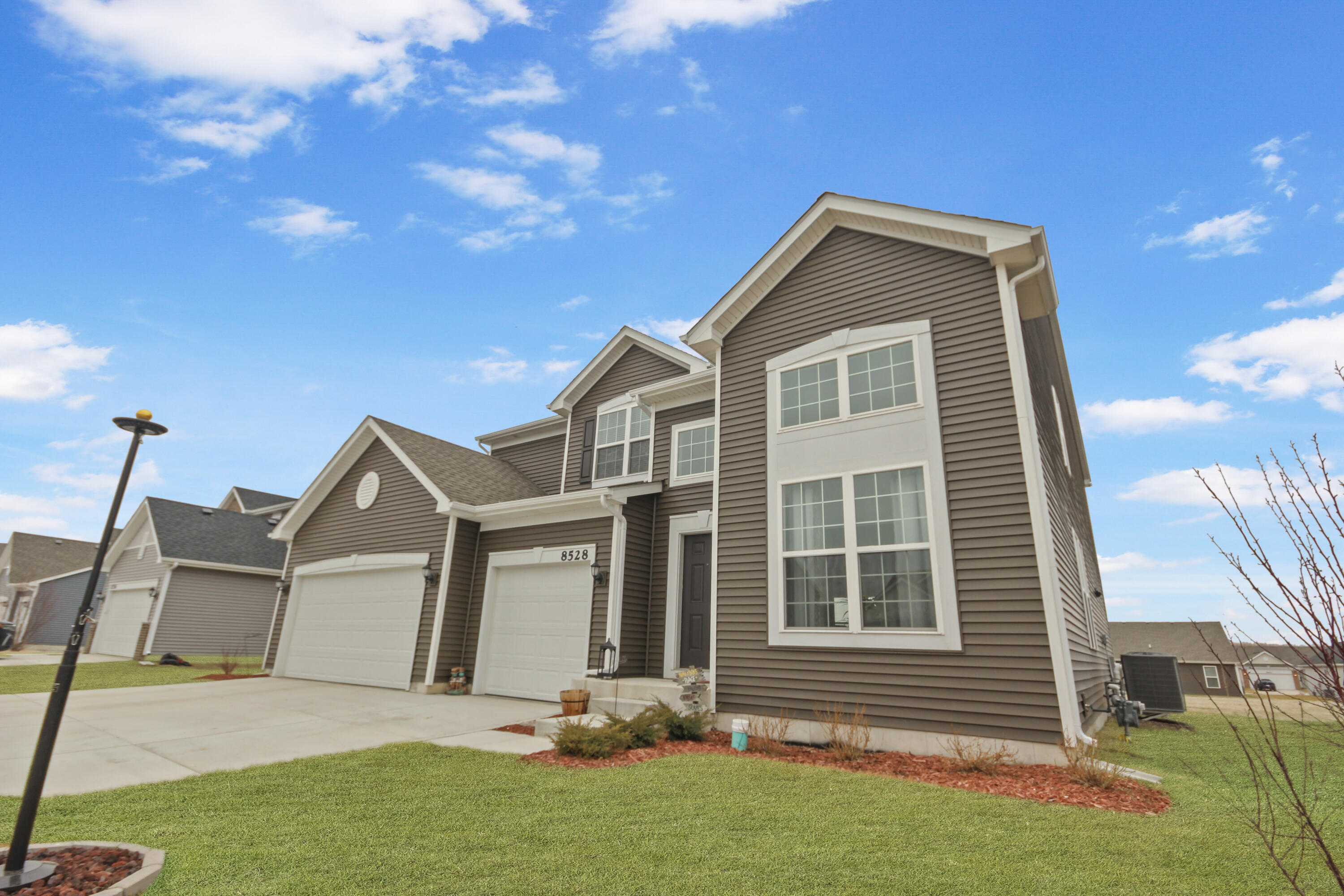 8528 Redmond Street Lowell, IN 46356 - Photo 22 of 25 3000x2000