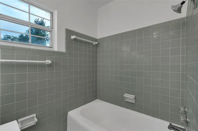 $1,900 | 833 Pinedale Avenue, Orlando, FL 32808