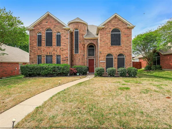 $2,895 | 7611 Cordova Drive, Frisco, TX 75035